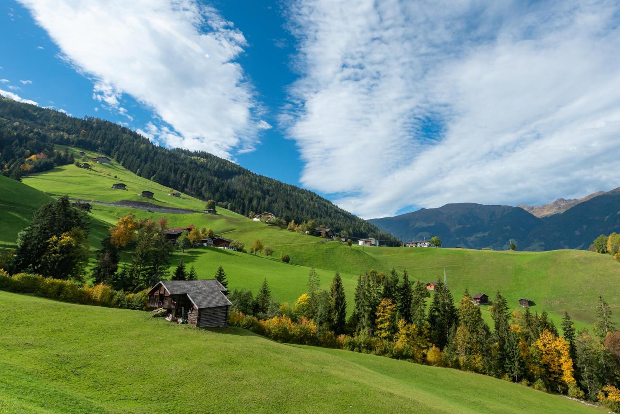 Ferienwohnung Ausblick Zillertal Hainzenberg Exterior foto